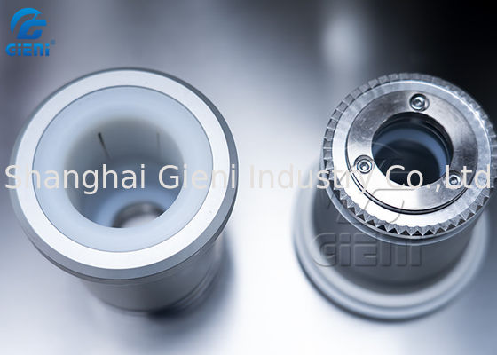 クリーム色60ppm Dia 19mmのプラスチック管の満ちる密封機械