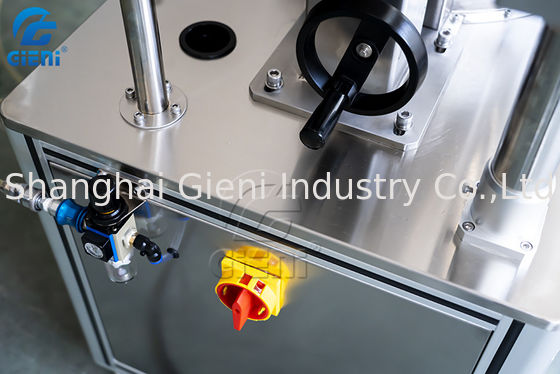 900pcs/H半自動化粧品の充填機ねじ供給