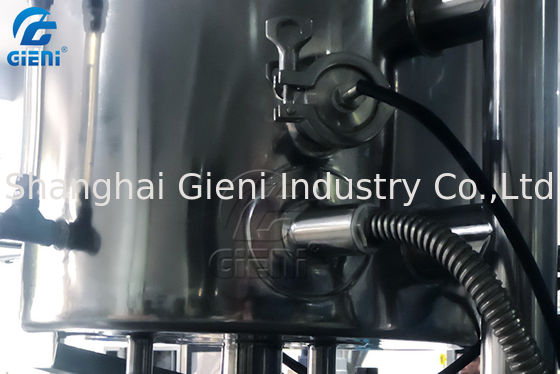 再溶解のコンベヤーが付いている20Lタンク手動活字合金型の口紅の注入口