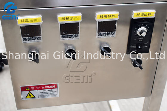 再溶解のコンベヤーが付いている20Lタンク手動活字合金型の口紅の注入口