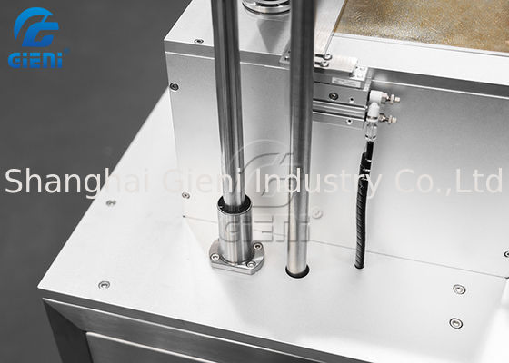 2000pcs/Hきらめきの粉の噴霧の口紅の充填機の取り外し可能なキャンバス