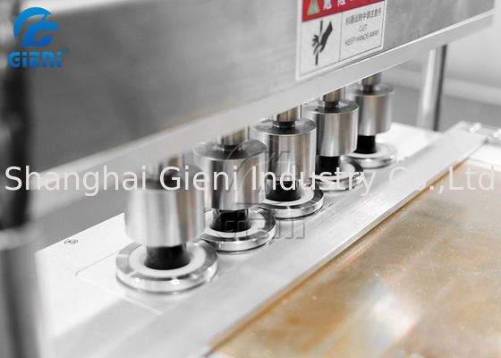 コンパクトSS304 1500pcs/Hの半自動口紅メーカー機械