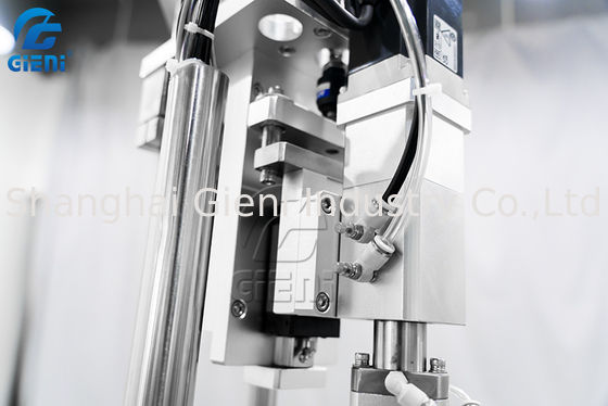 2つのタンクが付いている1-100ML単一のノズルの回転式タイプ マスカラの充填機30PCS/M